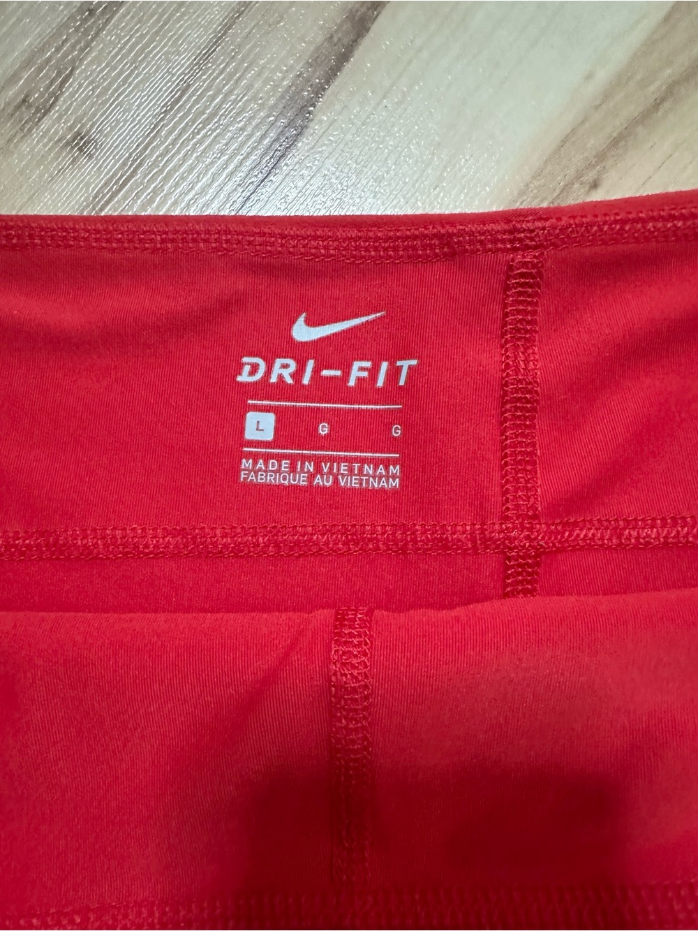 Nike - Picture 2 of 3